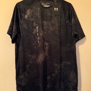 NEW with tags black t shirt from under armour